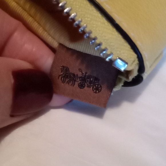 Coach Wristlets... Last one!!!!! - Picture 6 of 9